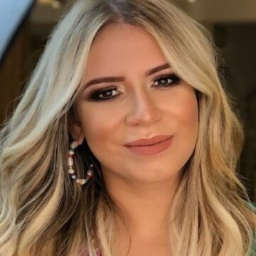 Marília Mendonça é eleita a Cantora do Ano pelo Prêmio Multishow 2021 e é lembrada pelo Grammy Latino