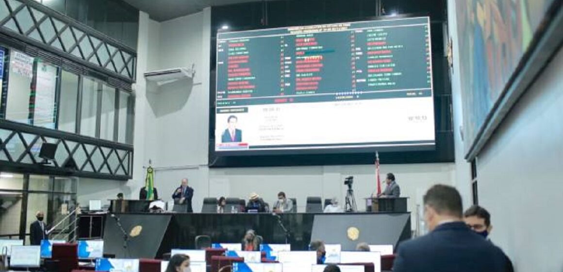 Alepa: será estendida para 20 dias a licença paternidade do servidor público do Estado