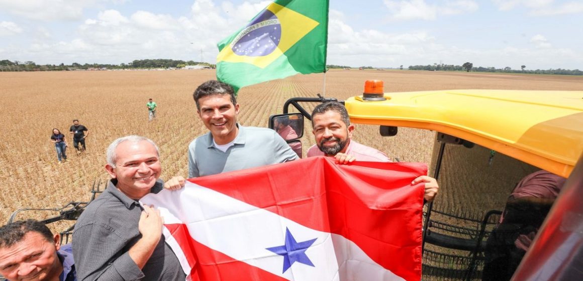 15922_dc03aaf4-1202-d9b1-2196-e918e3cd553c Helder participa da Abertura Nacional da Colheita de Soja em Santarém
