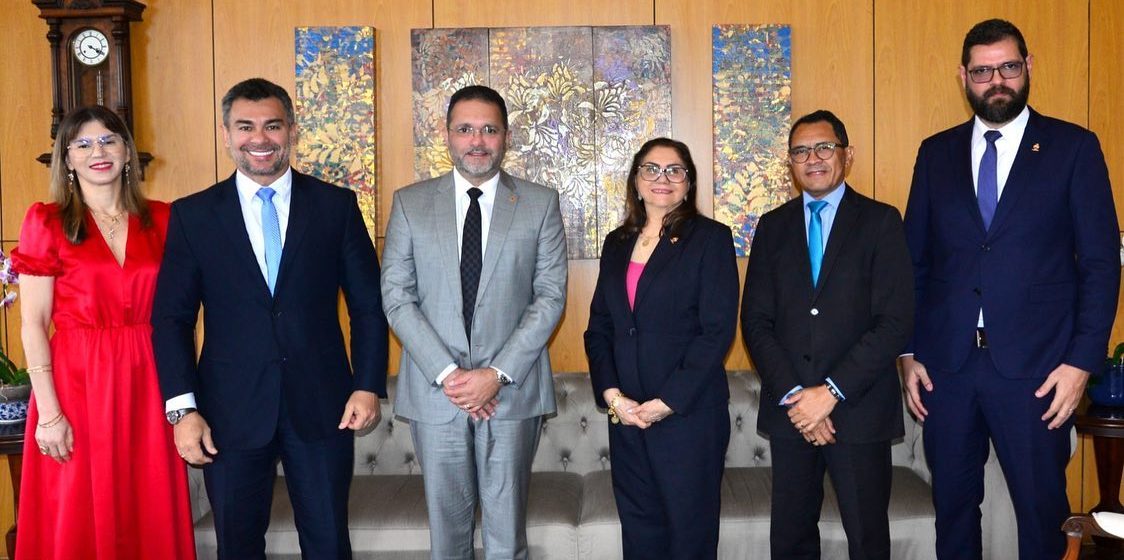 Chamonzinho encontra com integrantes do TJPA