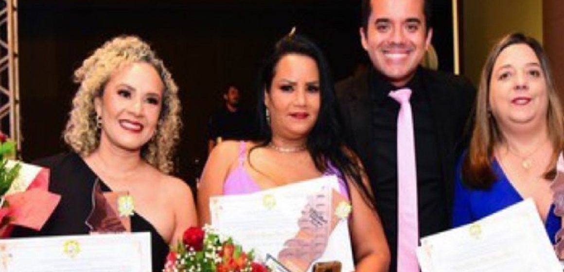 Mulheres recebem título honorífico “Mulher Destaque Ananin 2023