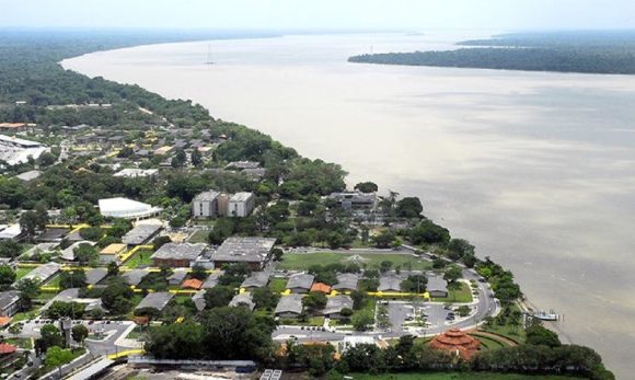 Pesquisadora da Uepa alerta que a poluição avança no Rio Guamá
