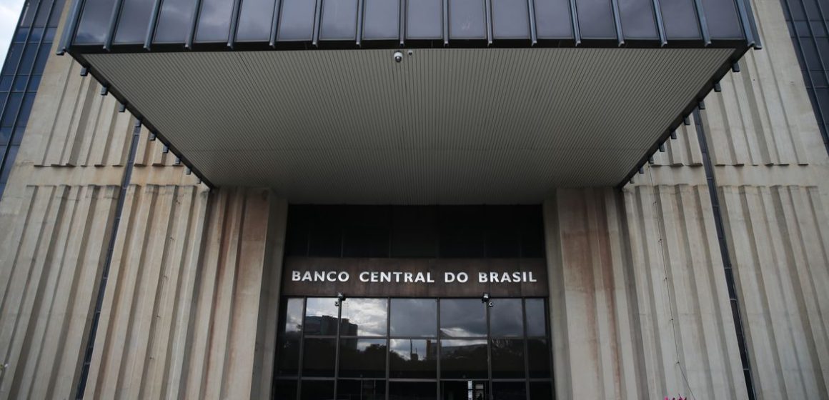 Previsão do mercado financeiro para inflação cai para 5,93%