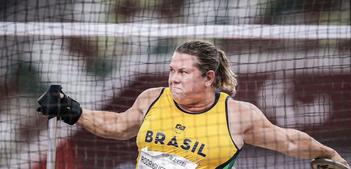 beth_gomes_lancamento_de_disco_ouro Atletismo paralímpico: Brasil inicia GP de Marrakech com 4 medalhas