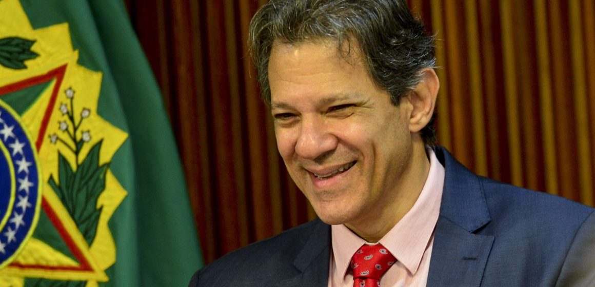 União compensará estados em R$ 26,9 bi por ICMS de combustíveis
