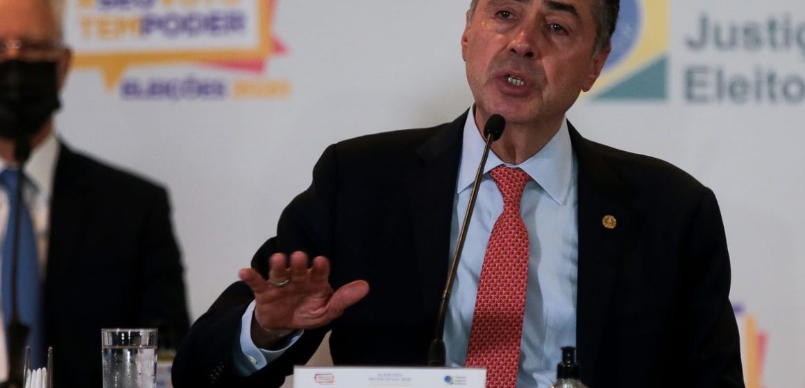 Roberto Barroso deixa UTI em Brasília