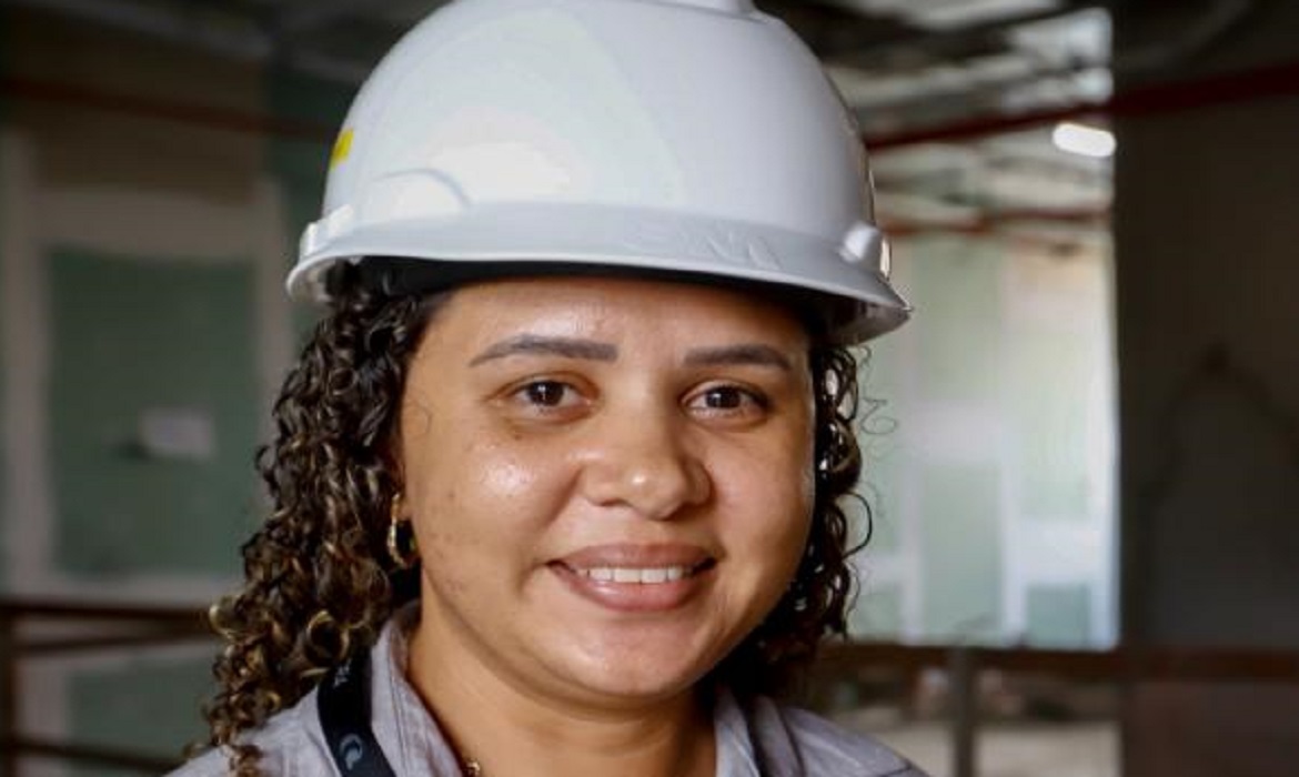 Mulheres começam a ganhar espaço no mercado de construção civil