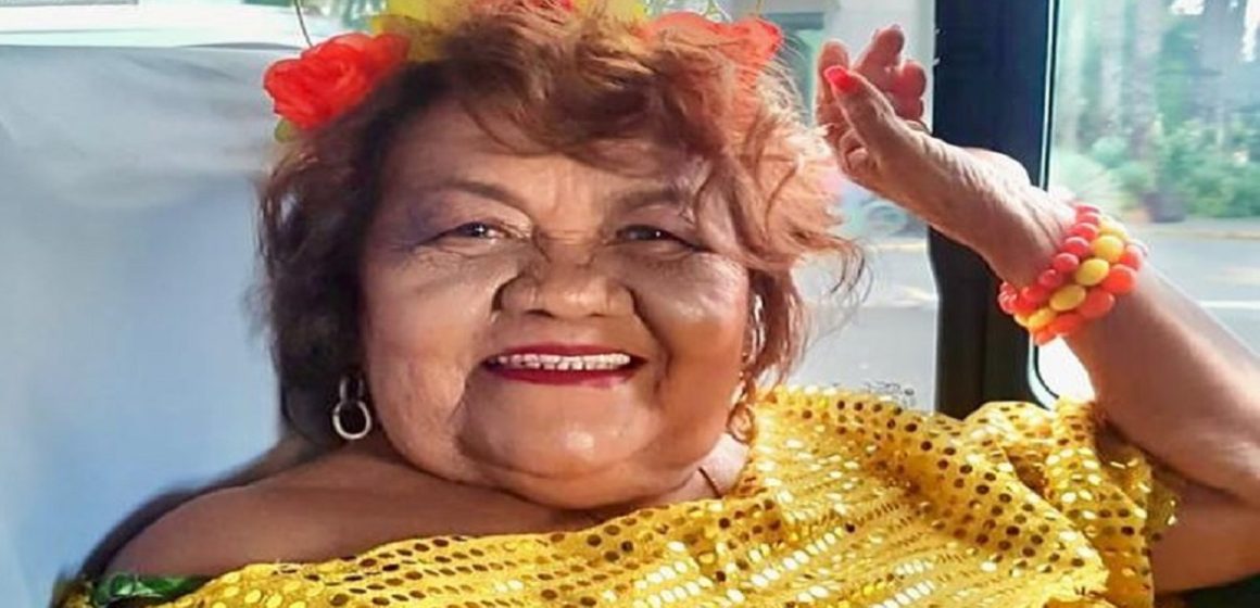 Campanha da ONU com Dona Onete chega em Belém para estimular a vacinação infantil no bairro do Jurunas