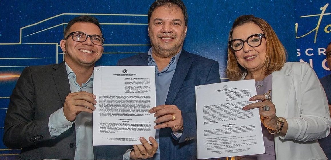 Chicão participa do lançamento da Câmara do Futuro