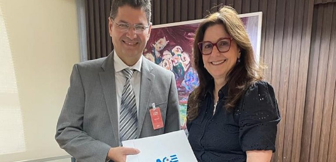 Ozório Juvenil se reúne com a presidente do Tribunal de Contas do Estado do Pará