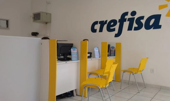 Em Tucuruí, polícia fecha agência da Crefisa