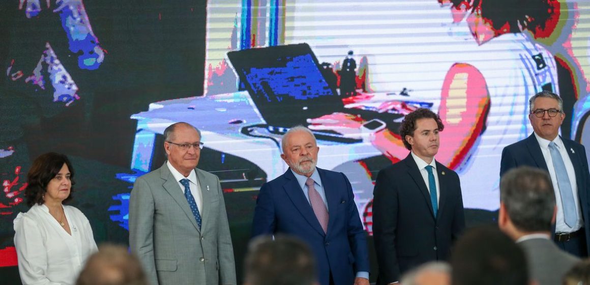 Governo federal libera R$ 1,5 bilhão para santas casas
