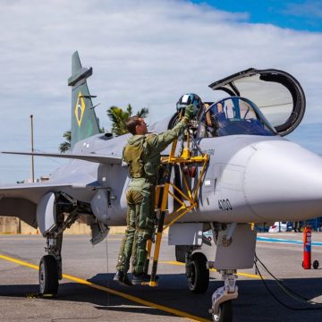 Termina na quinta-feira as inscrições da Aeronáutica para 140 vagas