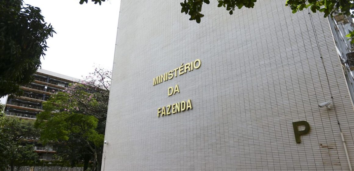 Ministério anuncia medidas para ampliar crédito e investimentos