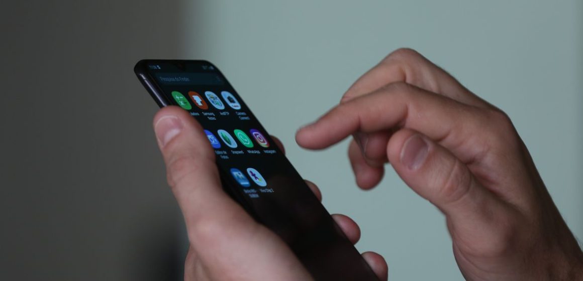 Portabilidade de celular passa a exigir confirmação por SMS