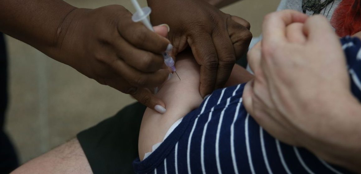Ministério critica médicos antivacina e divulgação de fake news