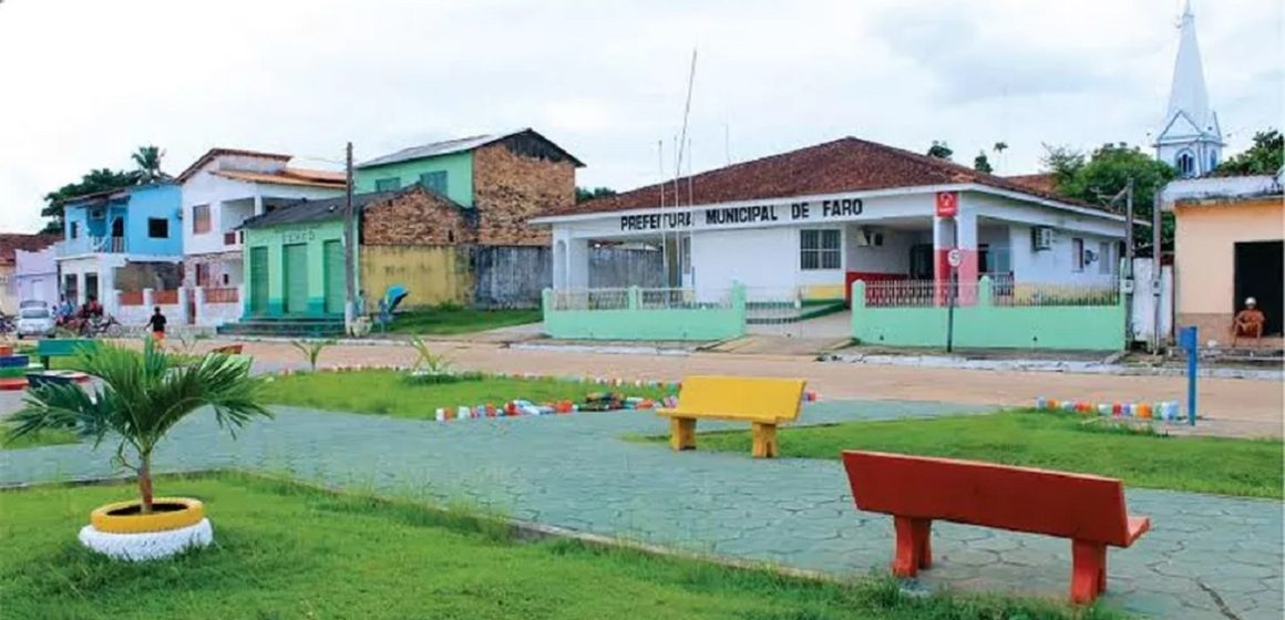 Obras do estádio municipal de Faro estão atrasadas