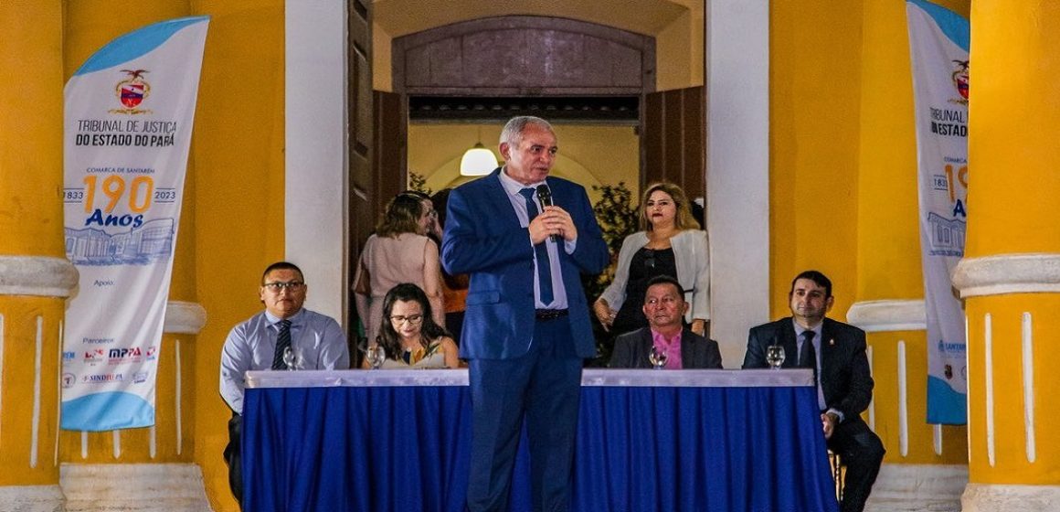 Nélio Aguiar acompanha casamento comunitário em Santarém