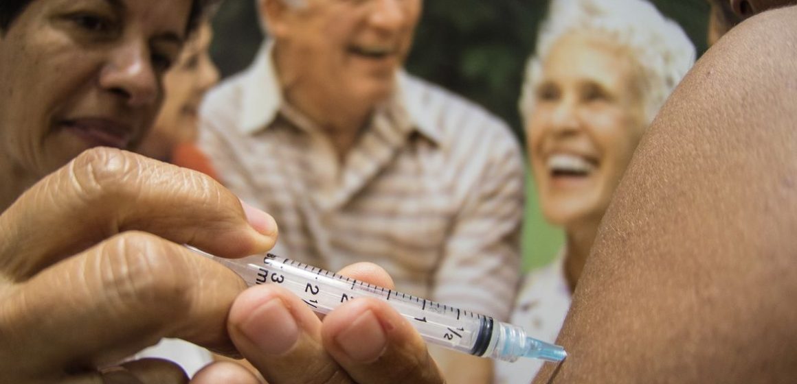 Campanha contra gripe imuniza 40% do público alvo no país
