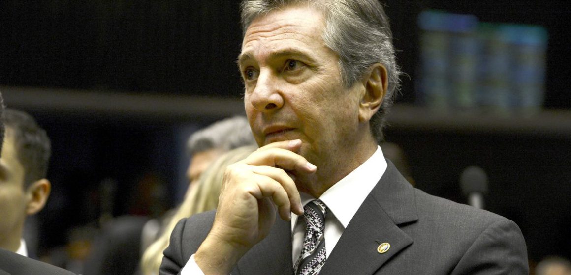Maioria dos ministros do STF vota pela condenação de Collor