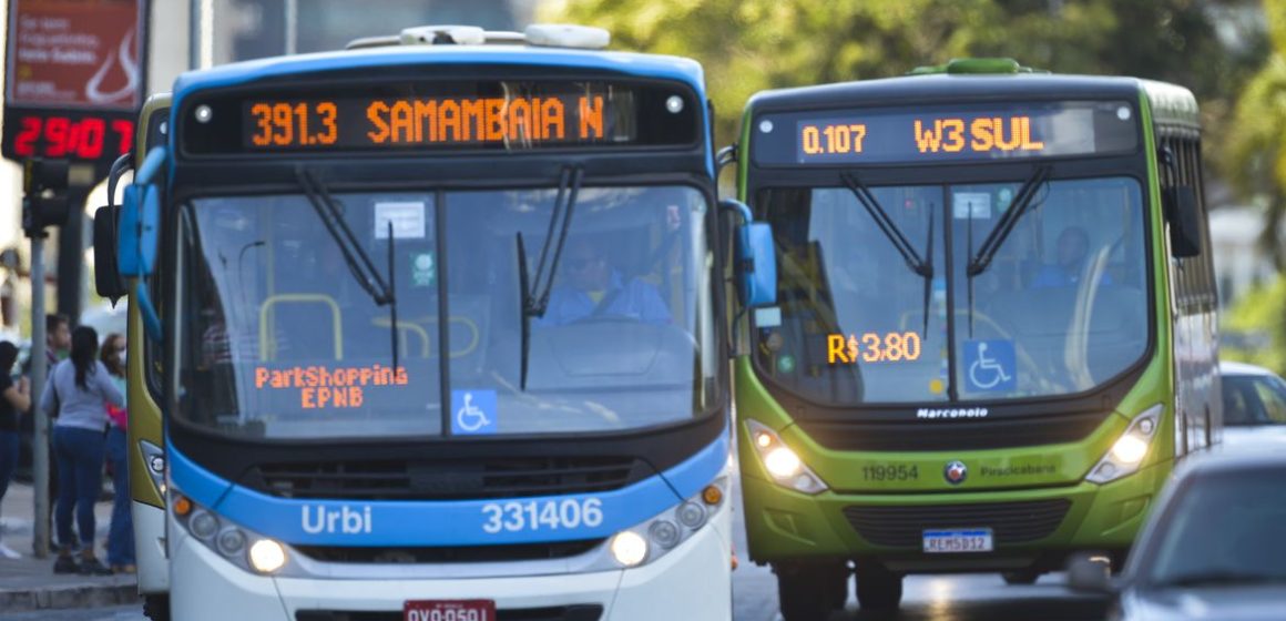 Serviços crescem 0,9% de fevereiro para março, revela pesquisa do IBGE