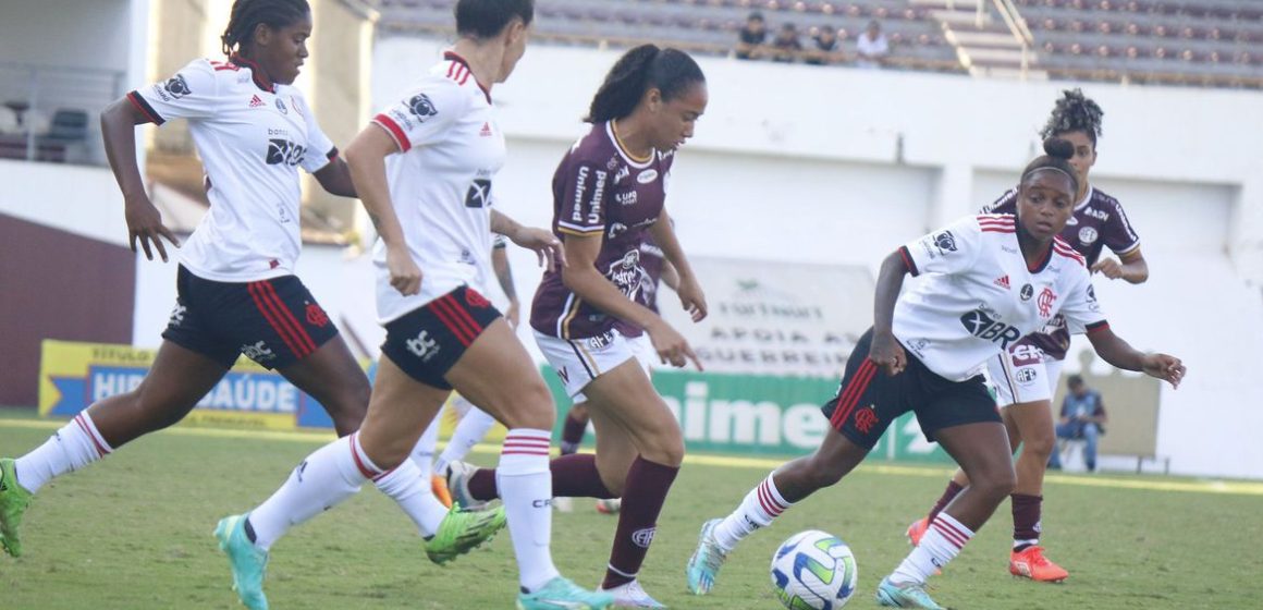 Fla se isola na ponta do Brasileirão Feminino ao derrotar Ferroviária