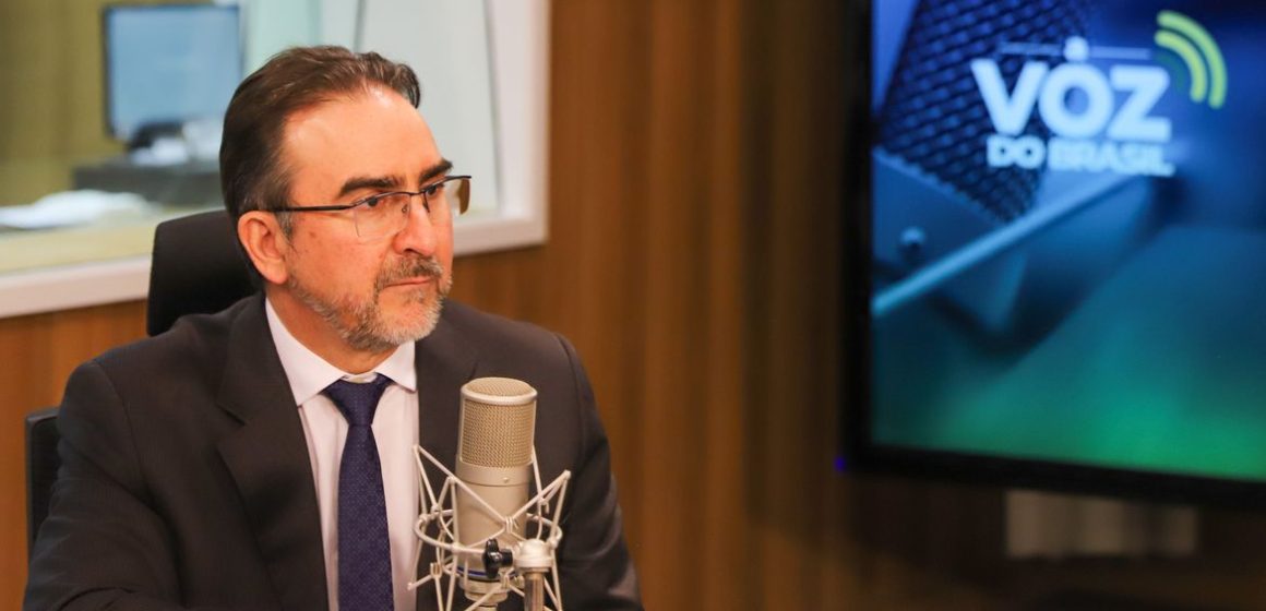 Governo estuda cashback de imposto sobre alimentos e cesta básica