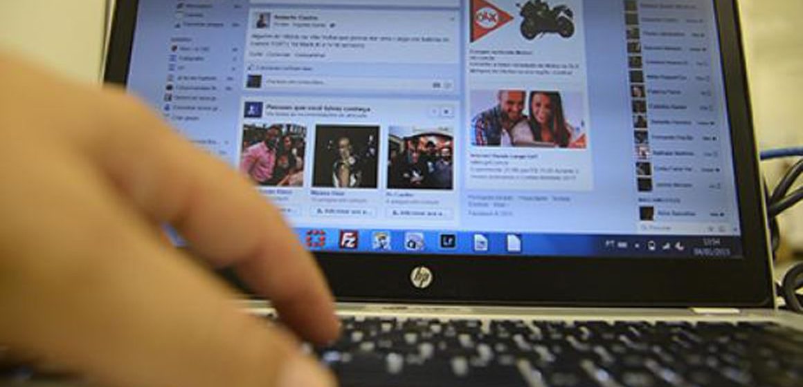 Notificada, Google retira link para texto contra PL das Fake News