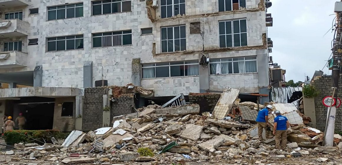 Polícia ainda não teve acesso à planta do edifício em que 13 sacadas desabaram em Belém