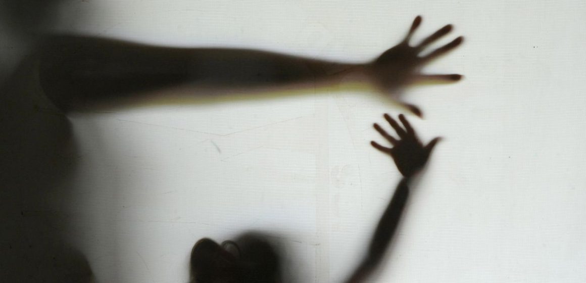 Violações sexuais contra crianças crescem quase 70% no Brasil