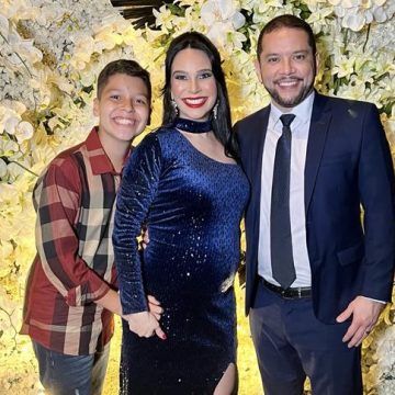 Vivianne Saraiva Brito comemora idade nova