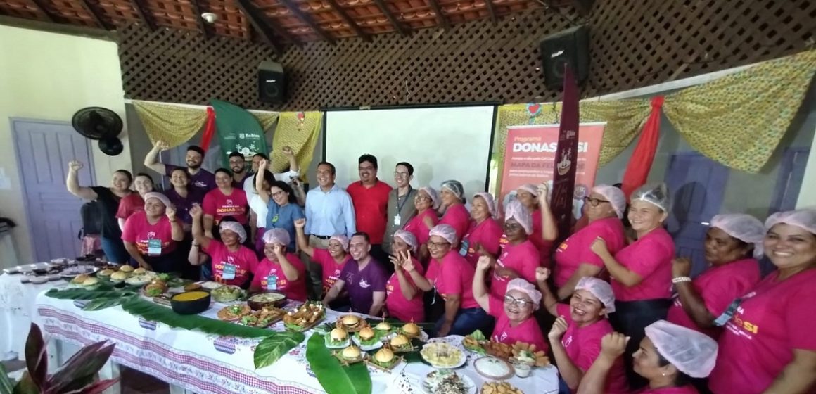 Empreendedoras de Cotijuba finalizam curso de gastronomia ministrado pela Prefeitura de Belém