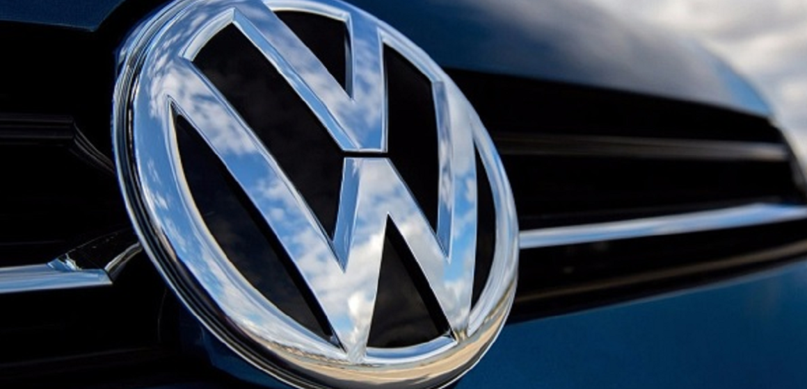 Volkswagen suspende produção de carros no país