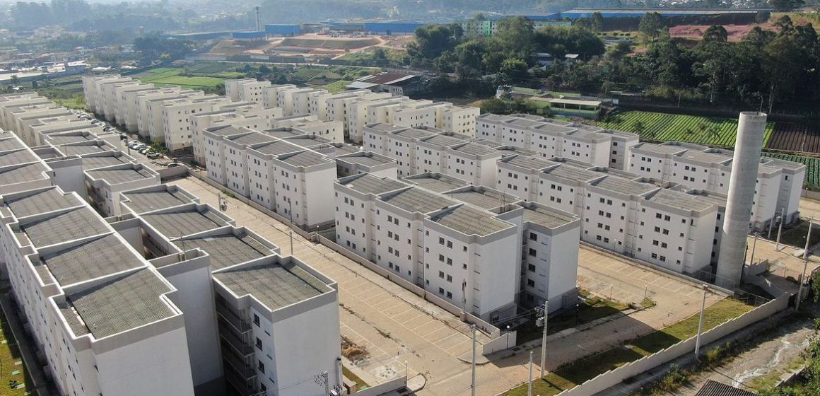 Câmara aprova MP que recria Minha Casa Minha Vida