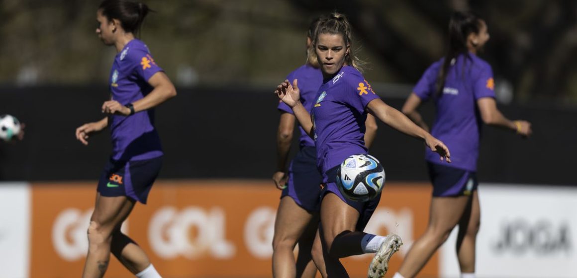 Mundial feminino: Brasil faz primeira atividade com bola na Austrália
