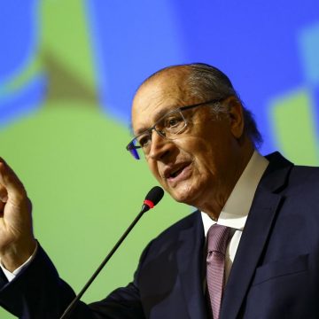 Contrato de gestão do Centro de Bionegócios da Amazônia é assinado por Alckmin