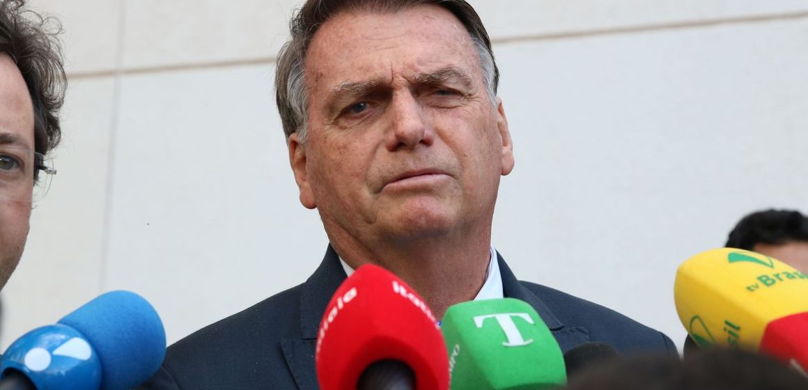 PGR pede acesso a postagens de Bolsonaro sobre eleições