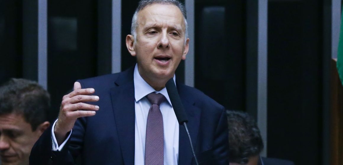 Proposta de reforma tributária zera alíquota da cesta básica