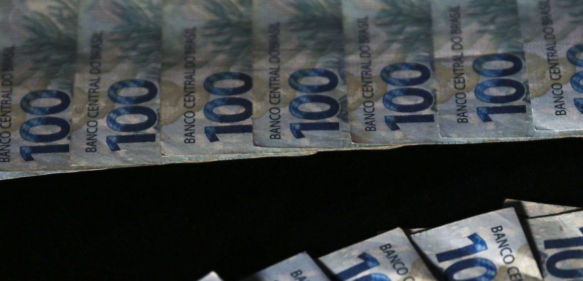 Arrecadação federal cai 3,4% e chega a R$ 180,47 bilhões em junho