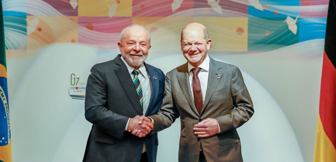 Lula confirma viagem oficial à Alemanha em dezembro