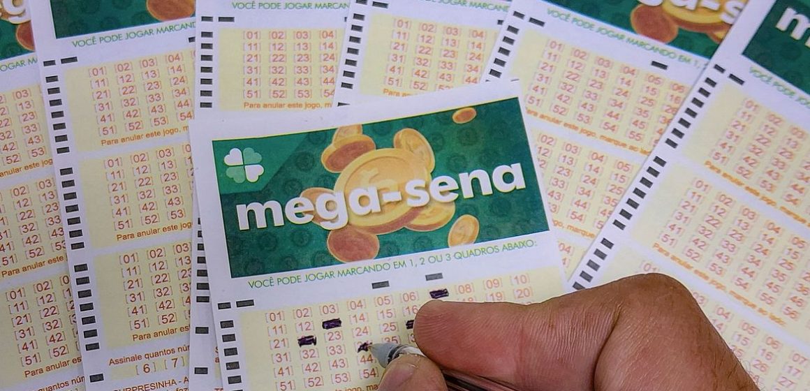 Ninguém acerta seis dezenas da Mega-Sena e prêmio vai a R$ 75 milhões