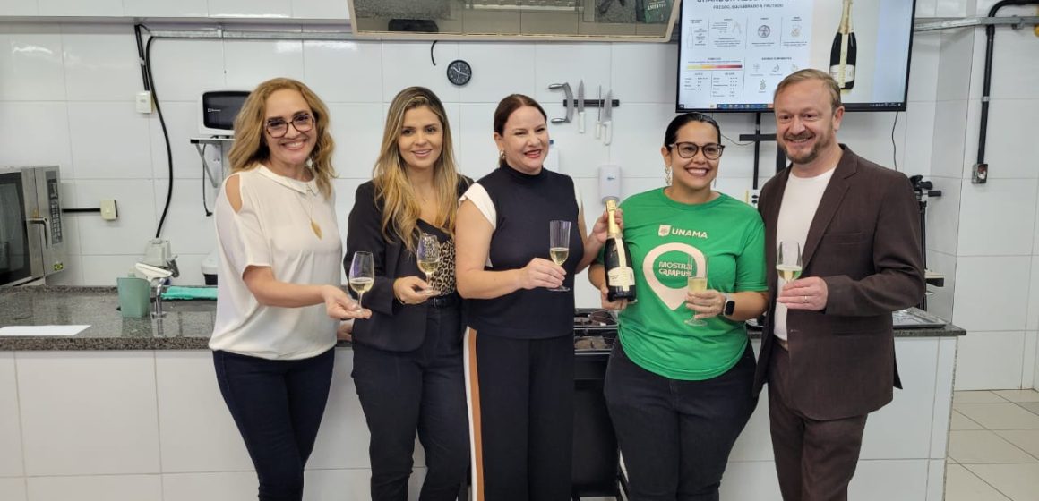 Curso de Gastronomia da UNAMA recebe representante da Chandon