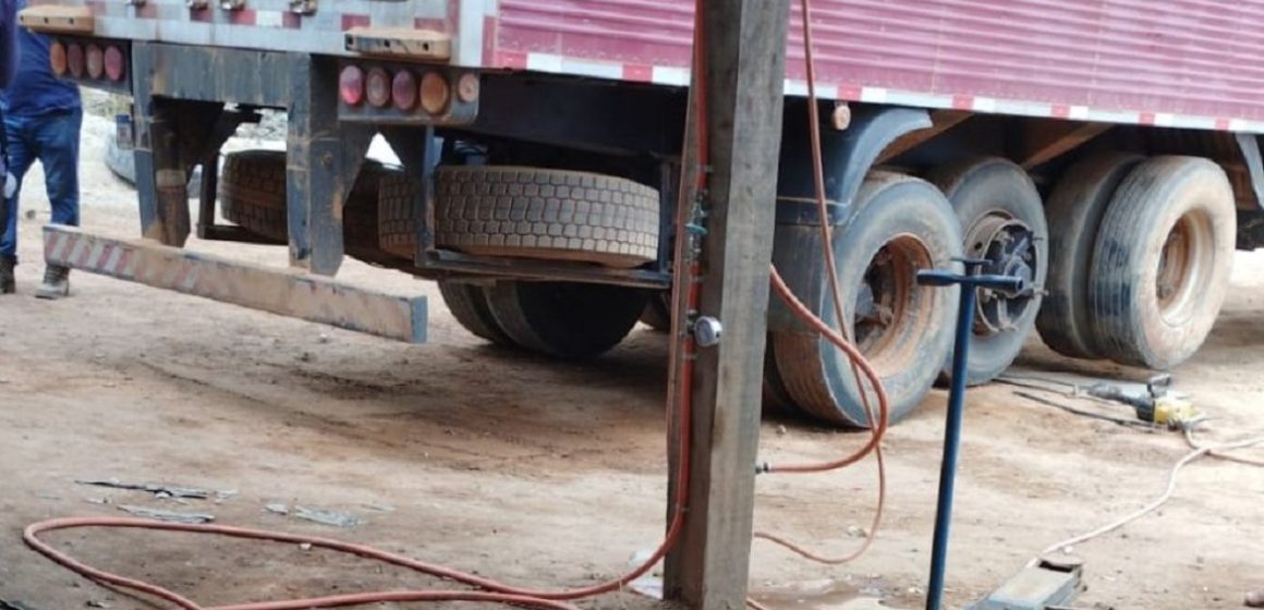 Em Uruará, pneu estoura e mata borracheiro