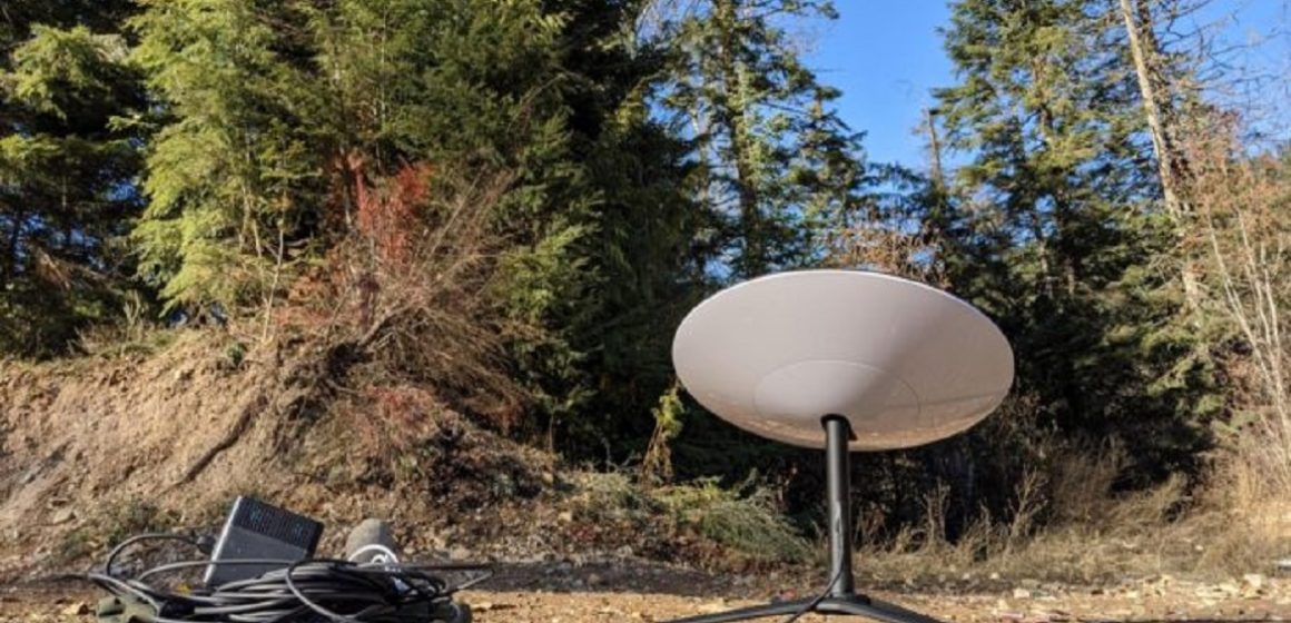 Cem escolas em regiões remotas do Amazonas e Pará recebem internet via satélite da Starlink