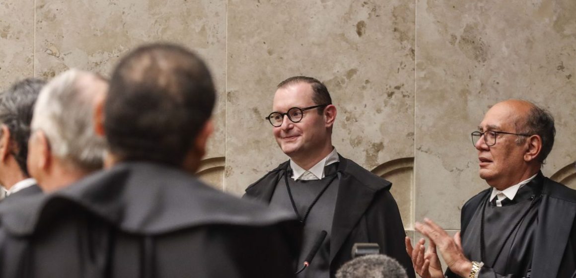 Zanin é homenageado em jantar após posse no STF