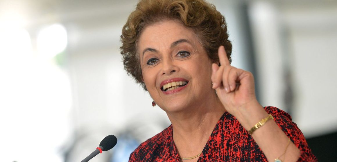 Supremo mantém direitos políticos da ex-presidente Dilma