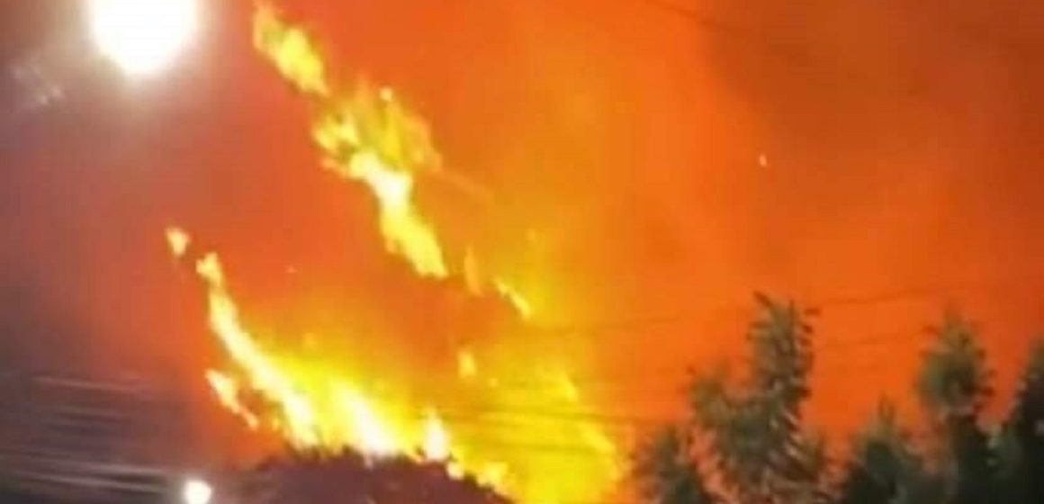 Em Canaã dos Carajás, incêndio de grandes proporções atinge serra