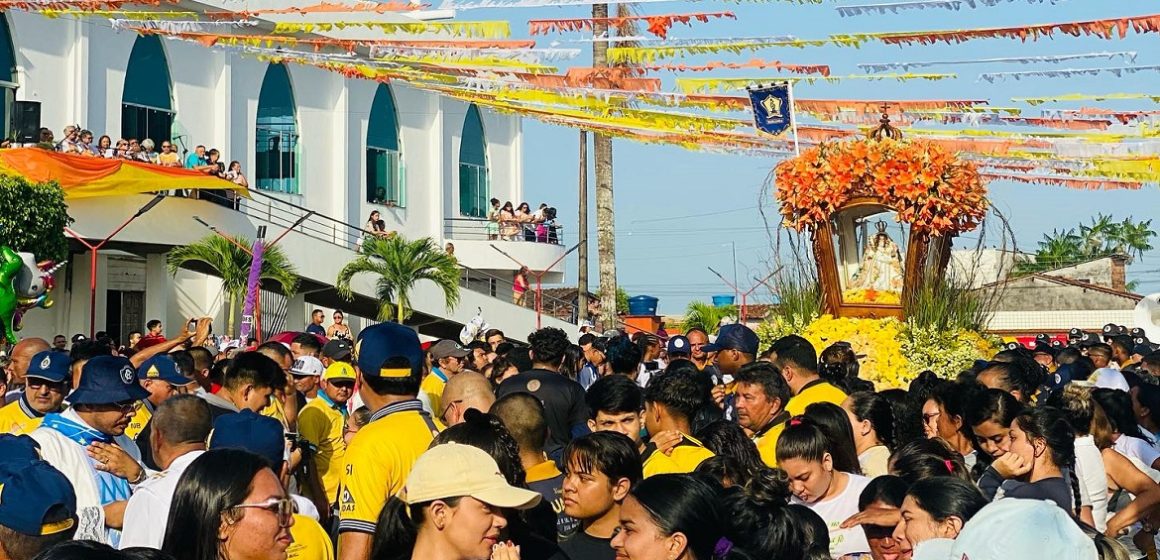 Círio de Vigia de Nazaré reúne cerca de 100 mil fiéis