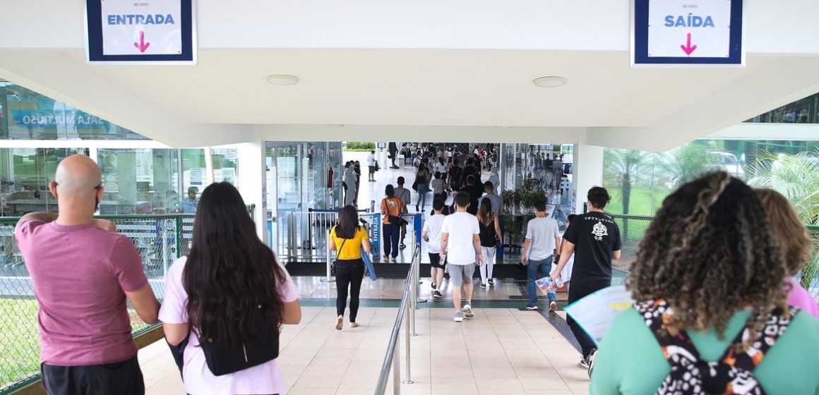 MEC quer retomar oferta de vagas não preenchidas no Fies