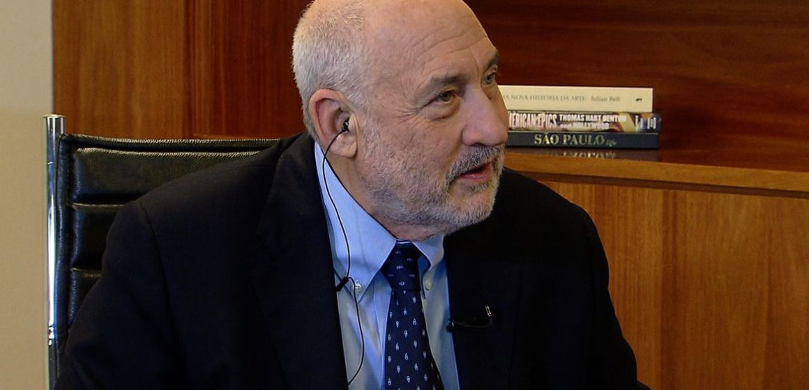 Prêmio Nobel de Economia pede urgência na taxação de super-ricos